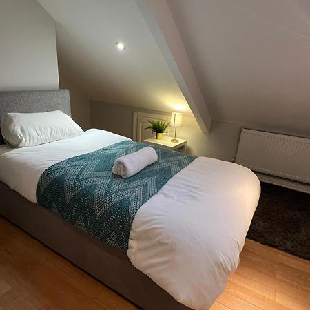 3 Bedroom Property Close To Beach South Shields Exterior photo